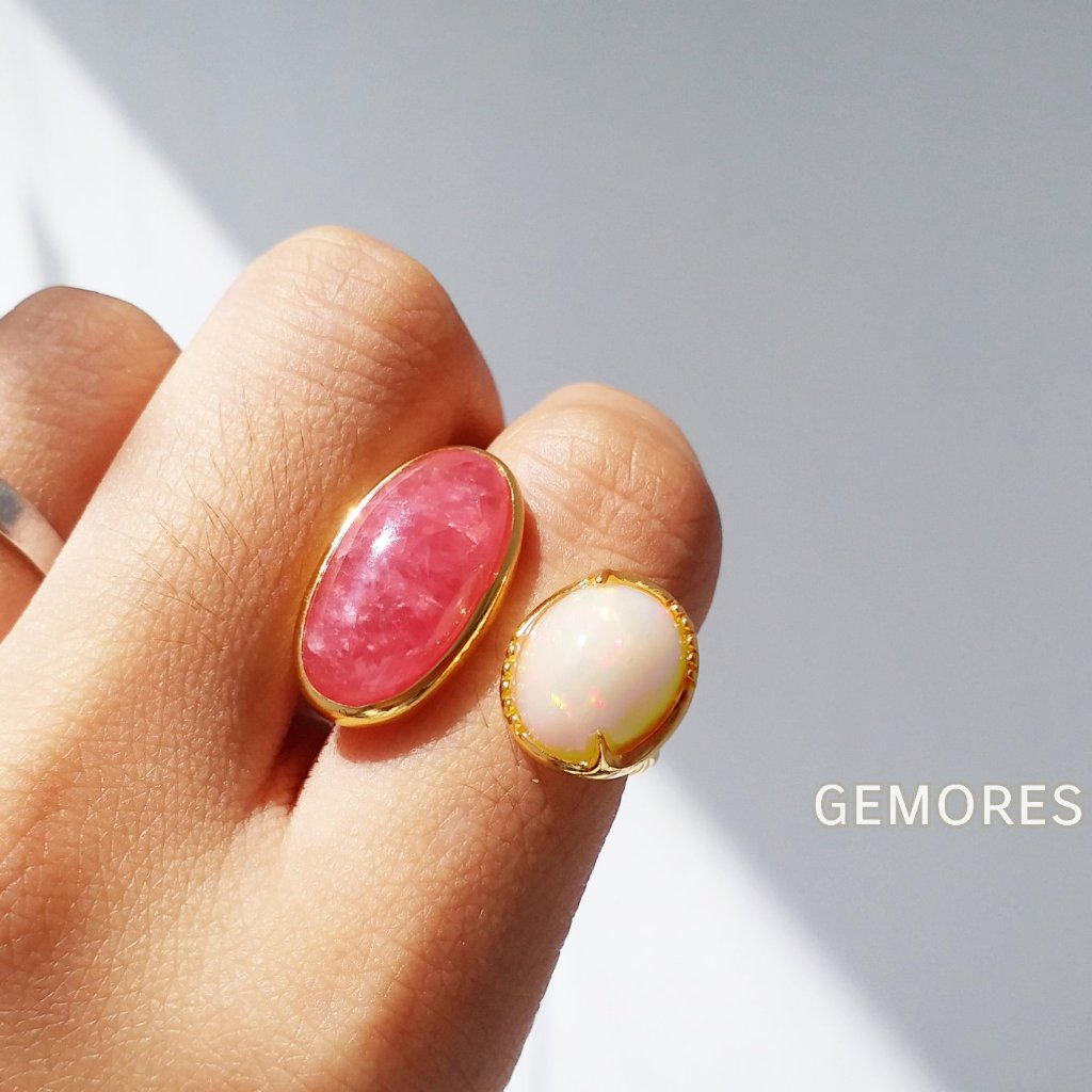 Astrid gold ring in Argentina rhodochrosite & sparkle opal
