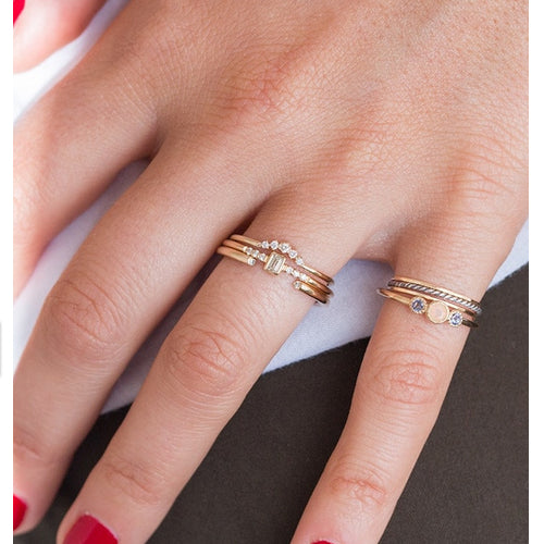 18K Gold Petite Baguette Diamond Band Ring
