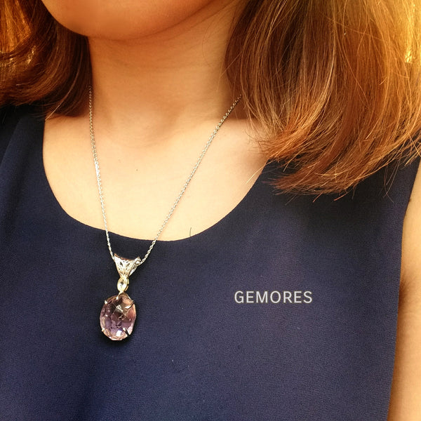 Raw Gems collection natural cut amethyst necklace