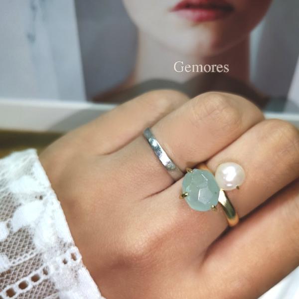 Raw Gems blue aqua with pearl ring in 18K gold