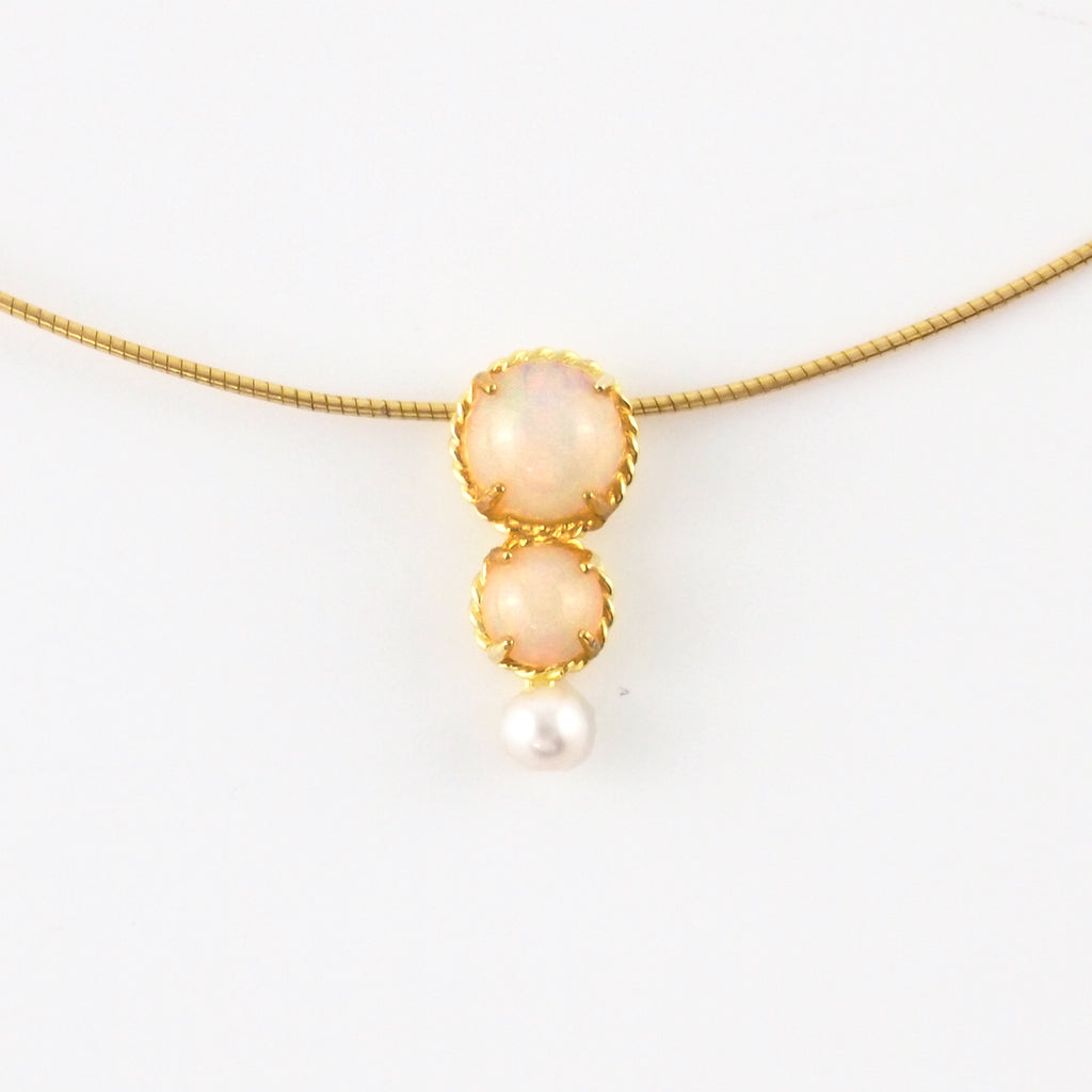 Astrid collection fired opal necklace in gold
